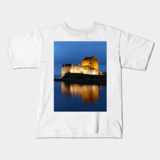 Eilean Donan Castle, Scotland Kids T-Shirt